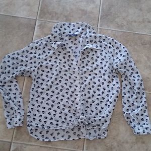 Women size 1X lightweight skull shirt